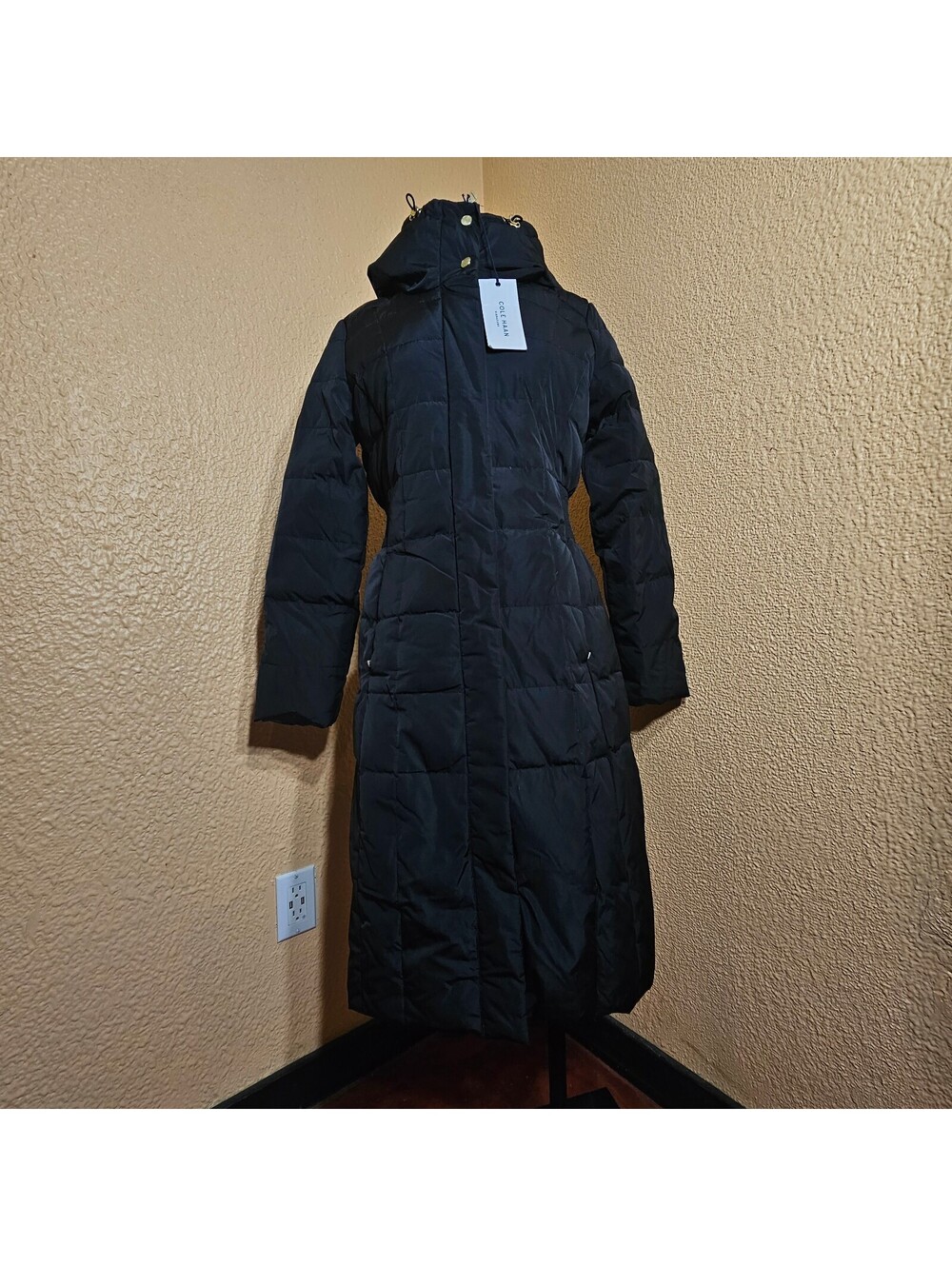 Cole Haan womens long hooded puffer coat black Small